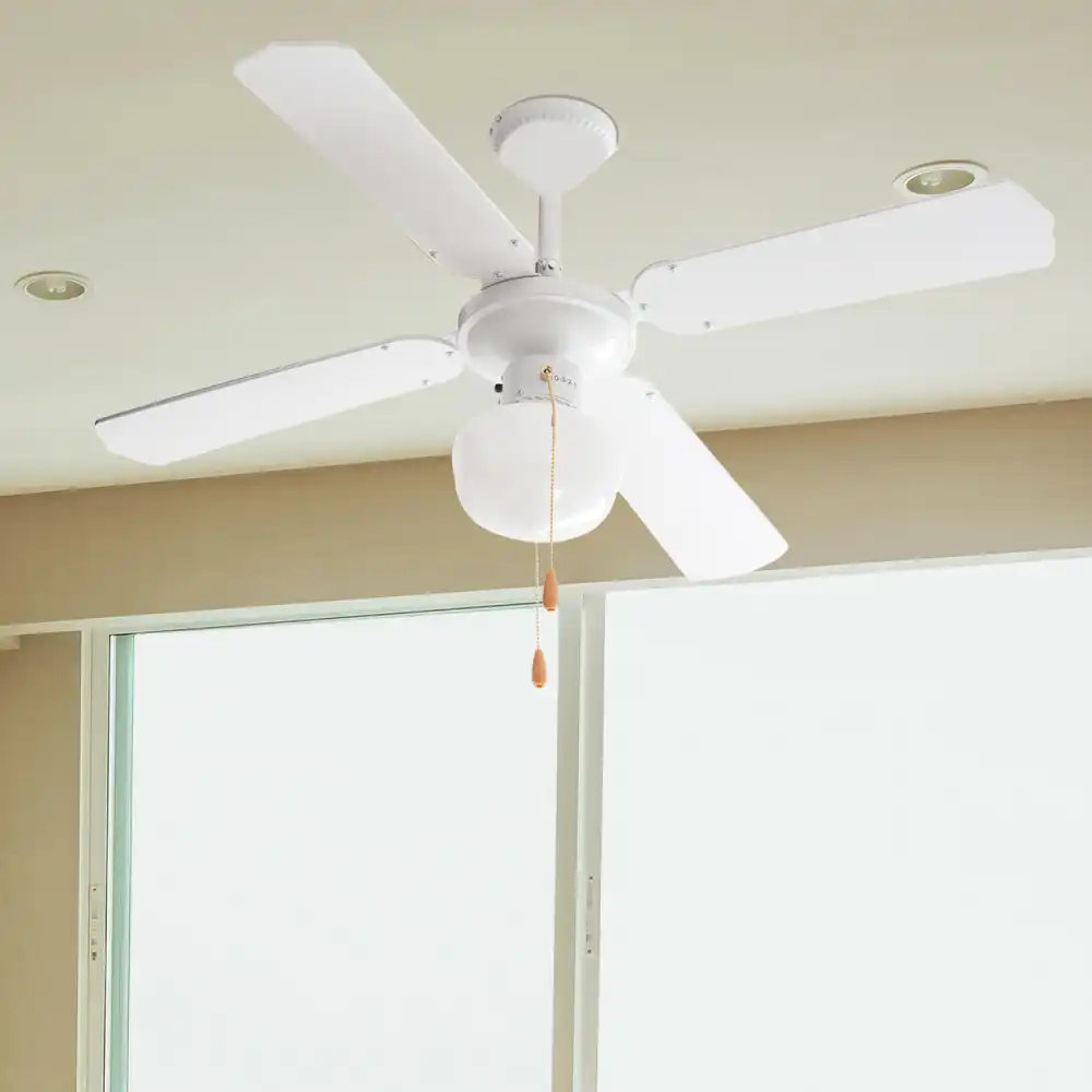 Ventilatore a Soffitto 4 Pale in Alluminio con Luce 50W Diametro 105cm Bianco