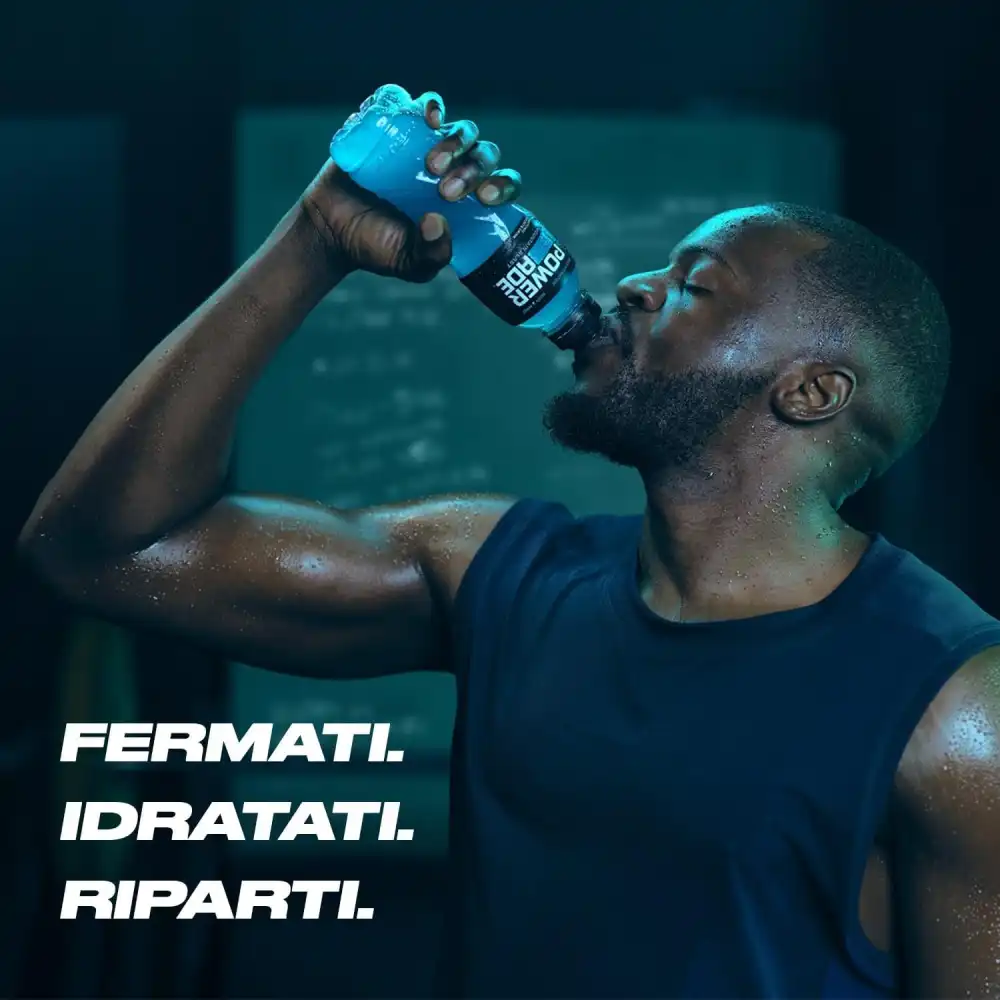 12x Powerade Orange 500ml Bevanda Isotonica Sport Drink Idratante Tappo Sport