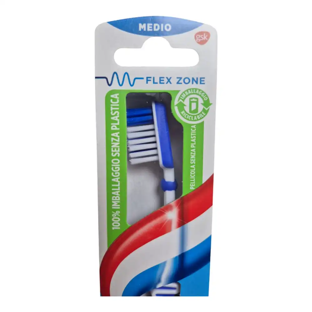 12x Aquafresh Spazzolini Dynamic Medio Flex Zone Confezione da 12 unità