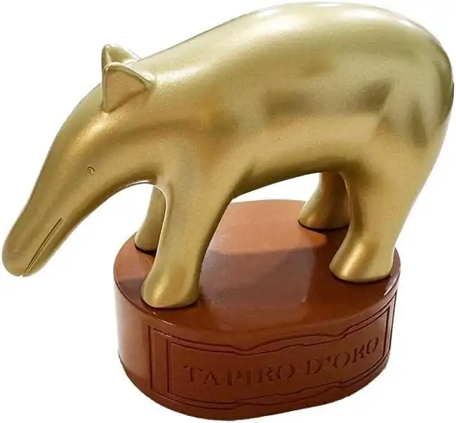 Uovo di Pasqua Tapiro d’Oro 250g con sorpresa – Cioccolato al latte 2025