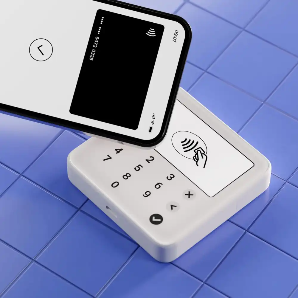 SumUp Solo Lite POS Bianco Portatile per Carte Contactless e Pagamenti Digitali
