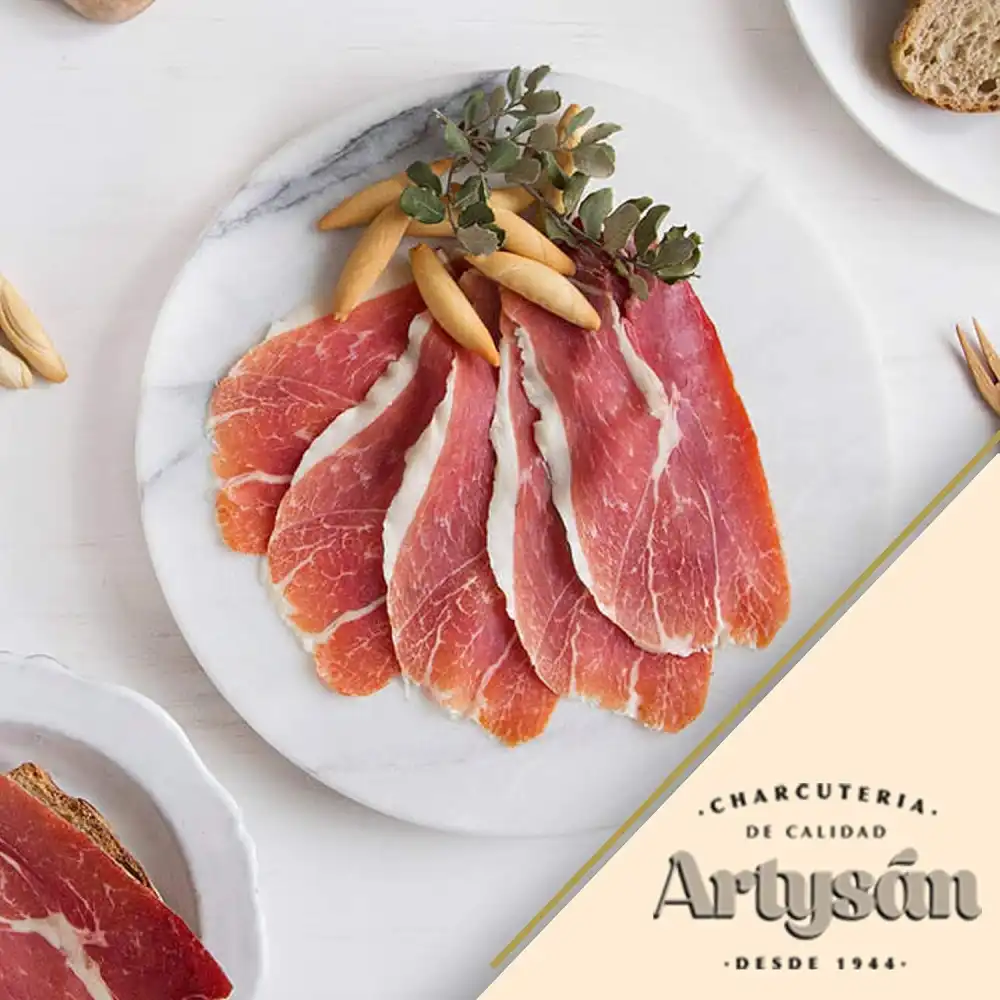 Prosciutto Serrano Gran Reserva 8kg con Supporto e Coltello Stagionatura 18 Mesi