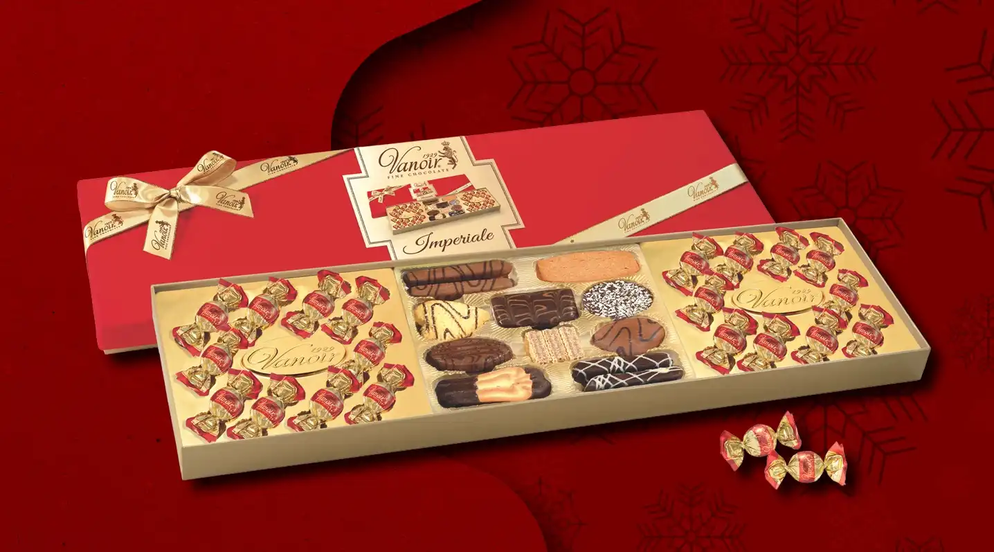 Vanoir Confezione Imperiale 430g Assortimento Pasticceria e Boules alla Nocciola