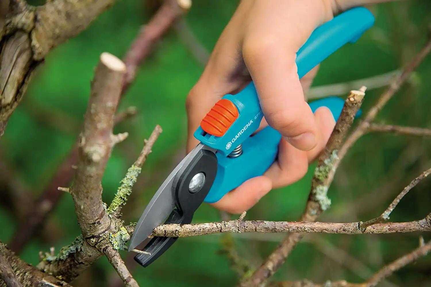 Cesoie Forbici da Giardino Gardena con Lama in Acciaio Manico Ergonomico
