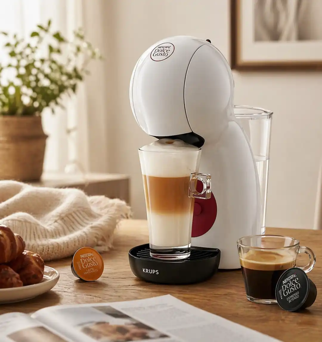 Krups Piccolo XS Dolce Gusto Macchina Capsule Bianca 15 Bar Compatta Design Slim