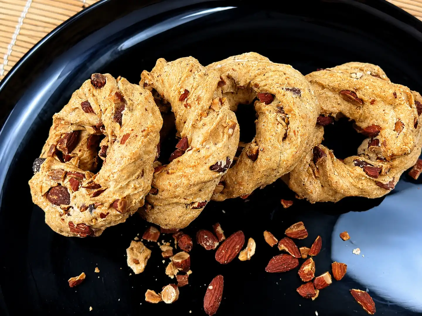 Taralli Extra Mandorlati 500Gr Croccanti Artigianali Snack Da Forno Gustosi Gold