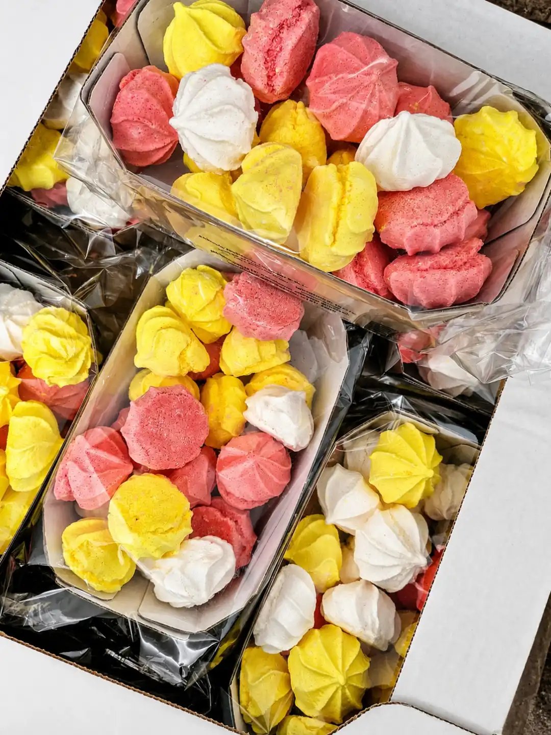 Meringhe Miste Colorate 6 Confezioni Da 150Gr Totale 900Gr Dolci Croccanti Snack
