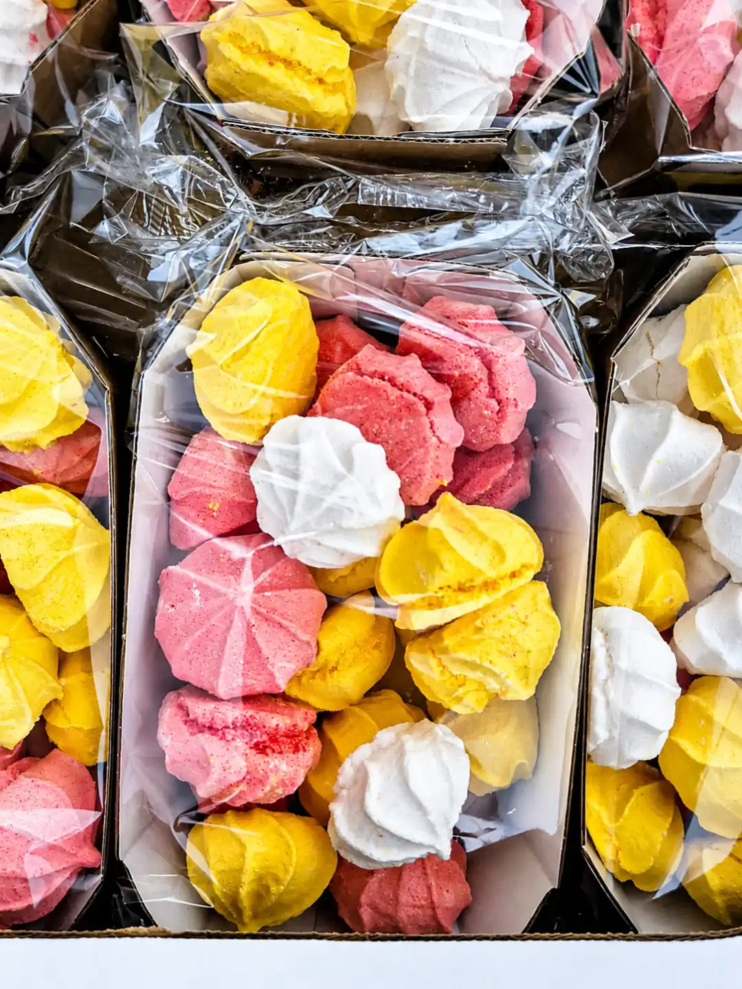 Meringhe Miste Colorate 6 Confezioni Da 150Gr Totale 900Gr Dolci Croccanti Snack