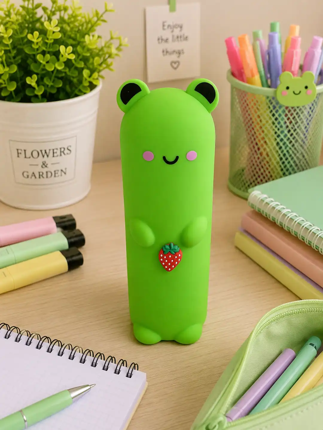 Astuccio Silicone Verde Lime 20x6,5x5cm Portapenne Zip Orsetto Fragola Scuola