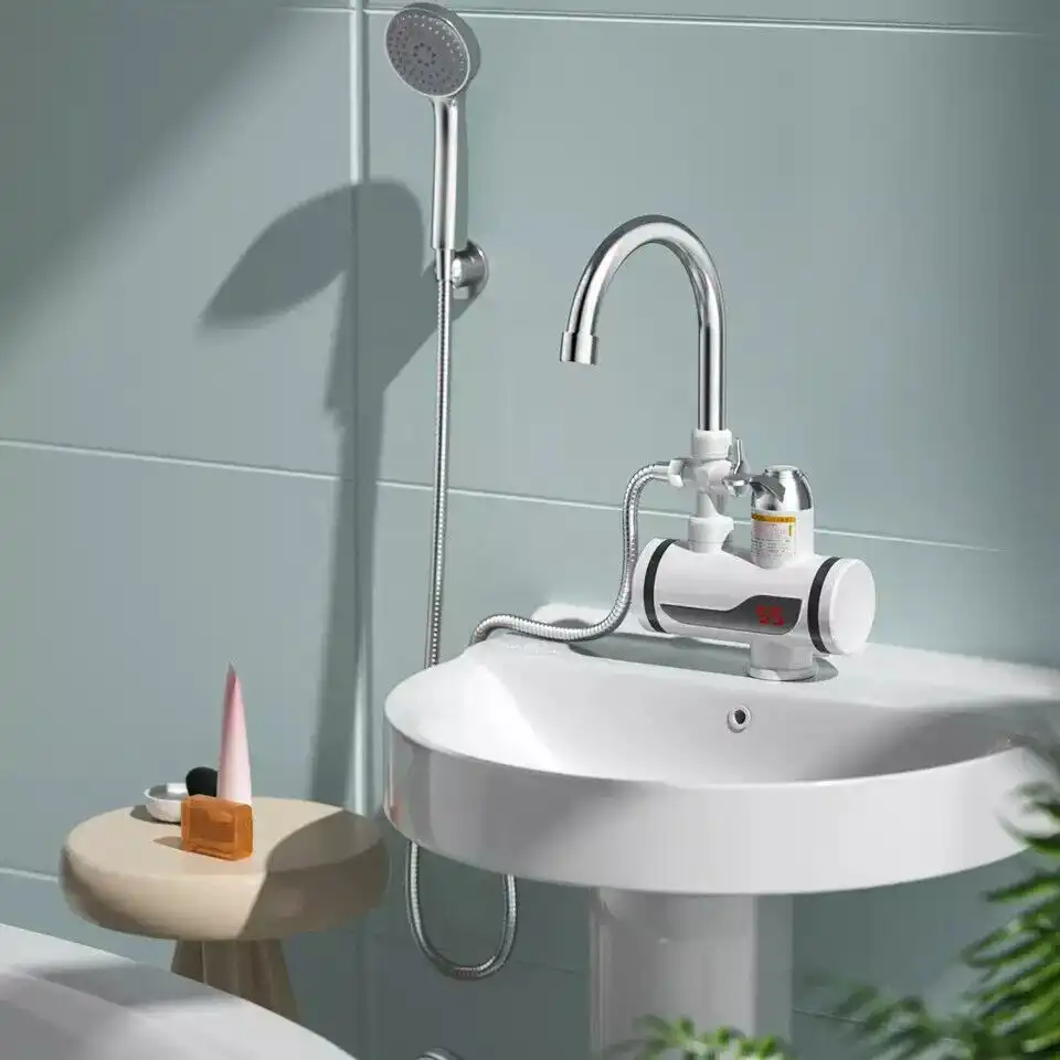 Miscelatore Rubinetto Elettrico Acqua Calda Istantanea con Displey e Doccetta