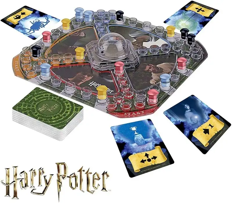 Gioco Harry Potter Torneo Tremaghi Gioco di Carte da 2 a 4 Giocatori Eta' 5+