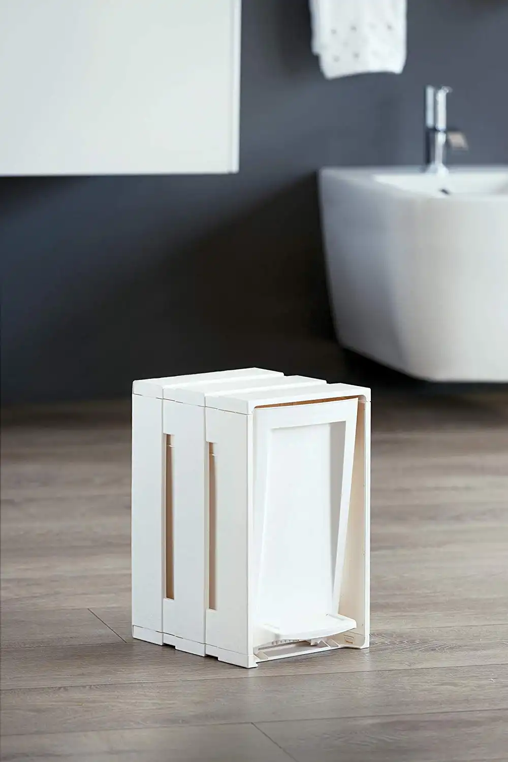 Pattumiera a Pedale 7 Lt Plastica Bama Tin Bin 19x23x30 Cm Ghiaccio