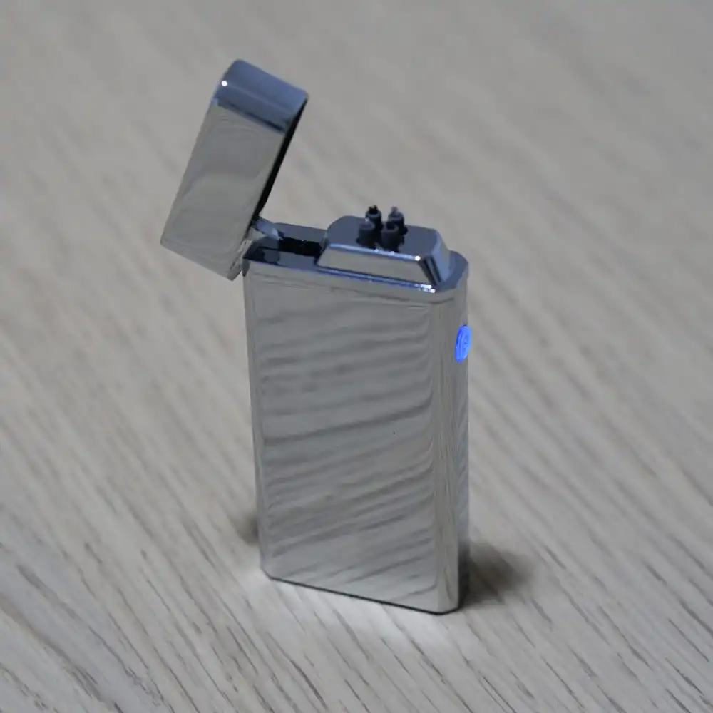 Accendino Elettrico Touch USB Ricaricabile Antivento Elettronico Kansas Silver