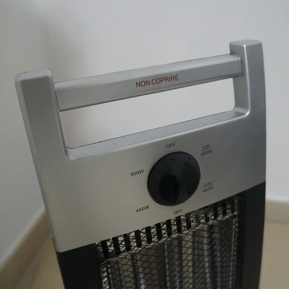 Stufa elettrica al carbonio a 2 elementi potenza max 900w stufetta oscillante