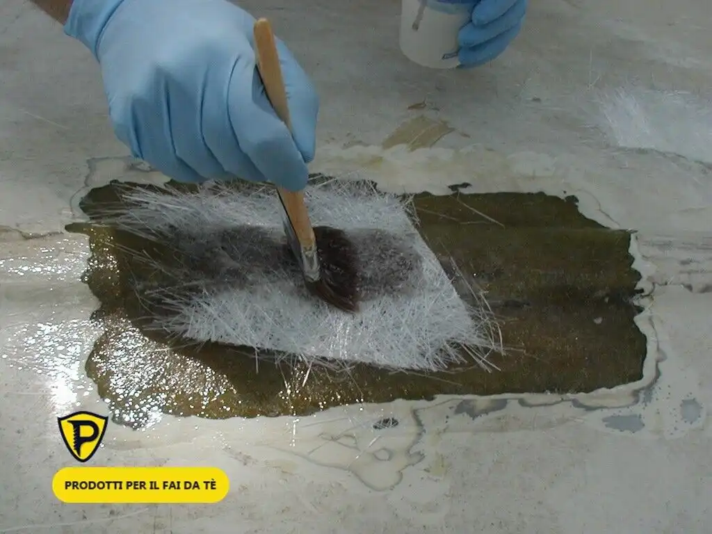 Kit Reparator per Riparazioni in Vetroresina con Pennello Nautica Auto Moto