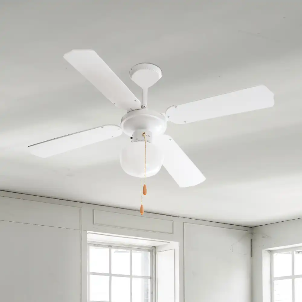 Ventilatore a Soffitto 4 Pale in Alluminio con Luce 50W Diametro 105cm Bianco