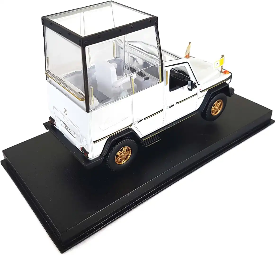 Macchina da collezione mercedes 230 papa mobile 1:43 Papa Giovanni Paolo II