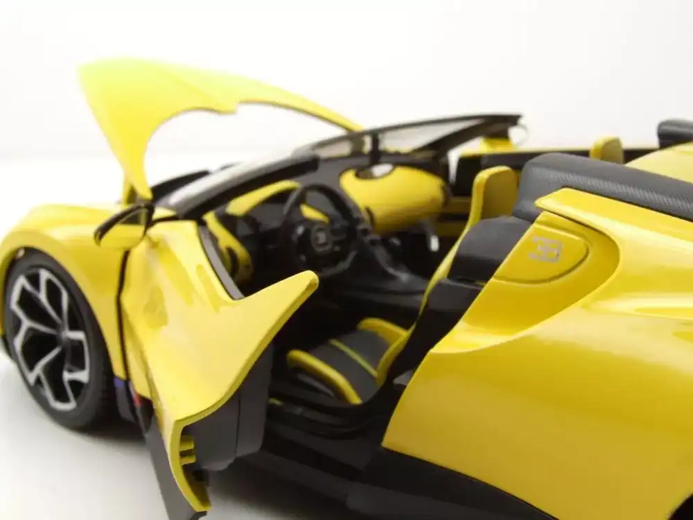 Bburago Bugatti Mistral Yellow Modellino Auto Scala 1:18 Modellismo Auto