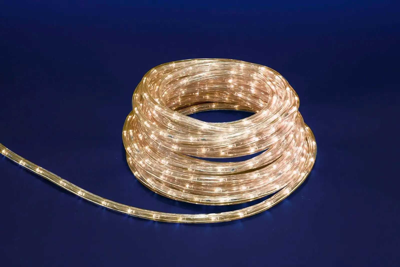 Tubo Luminoso Led 10 Metri Bianco Caldo Interno Ed Esterno Con 8 Giochi Di Luce