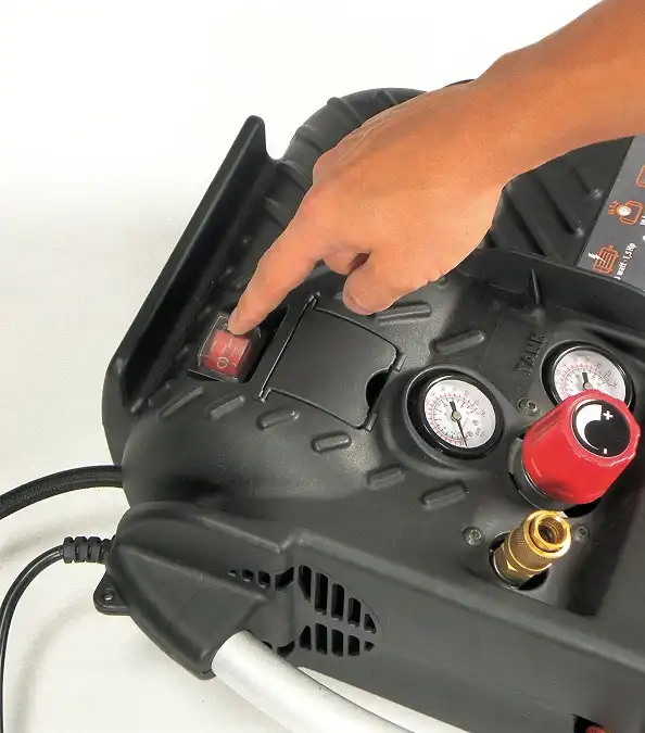 Compressore Portatile ad Aria Jolly Revolution con Serbatoio 5 Lt Manometro