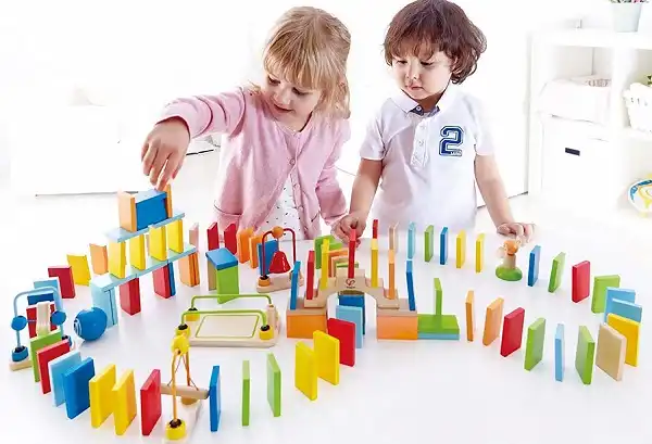 100 Pezzi Gioco Domino Dinamico in Legno Stimola la Fantasia dei Bambini