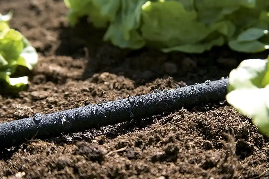 Tubo Poroso Gocciolante con Spruzzatore per Irrigazione Giardino Lungo 7.5 mt