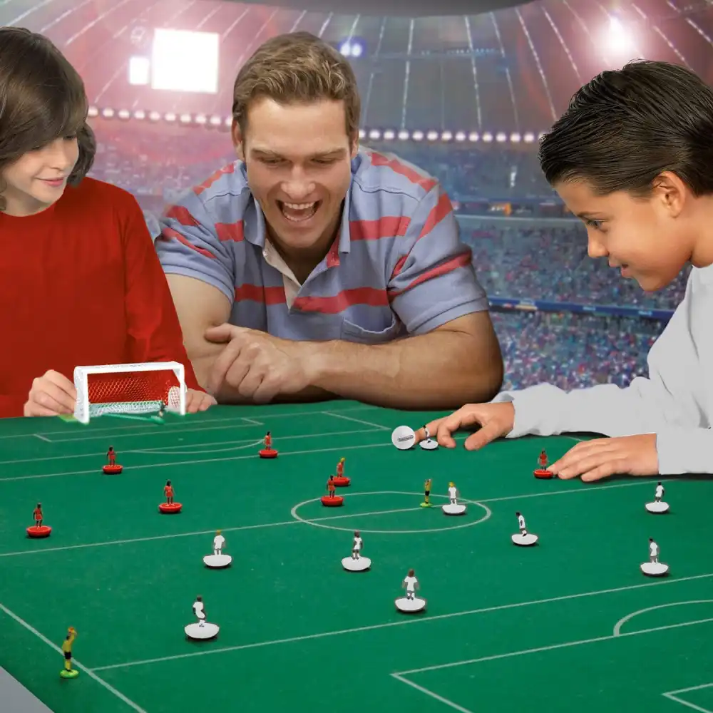 Subbuteo Champions League Classico Gioco da Tavola da Calcio Eta' 6+