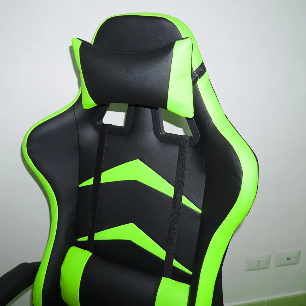 Sedia Gaming con Braccioli Modello Jerez in PVC 58x68xh130cm Nero e Verde