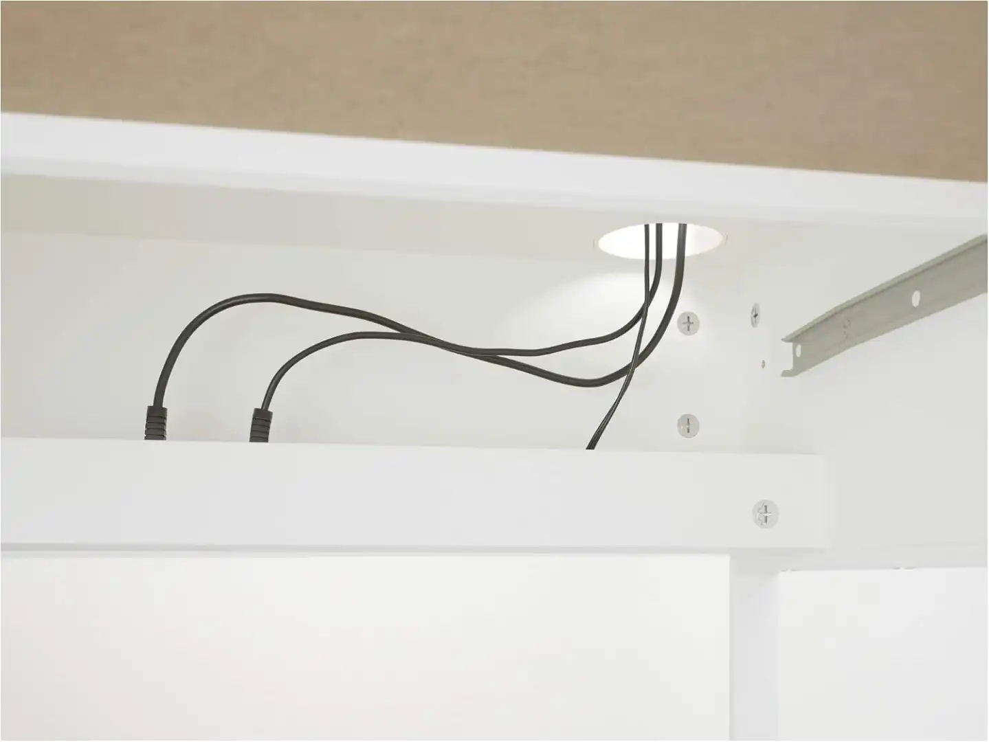 IKEA Micke Scrivania Moderna Bianca per Camera Cameretta 73x50cm