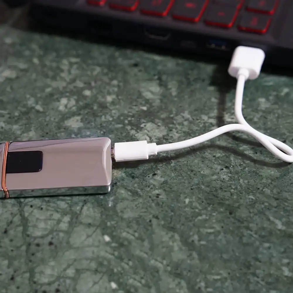 Accendino Elettrico Touch USB Ricaricabile Antivento 400208 Kansas Silveice