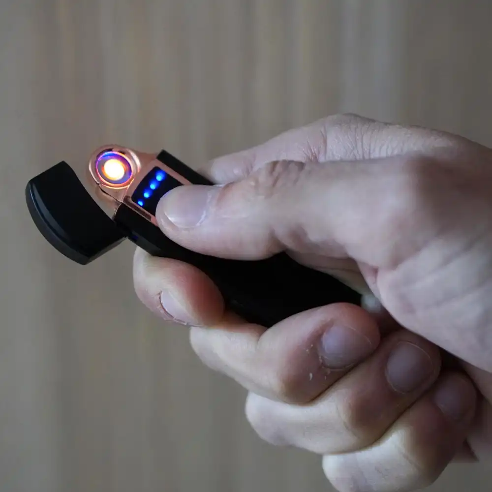 Accendino Elettrico Touch USB Ricaricabile Antivento Modello Indiana Black