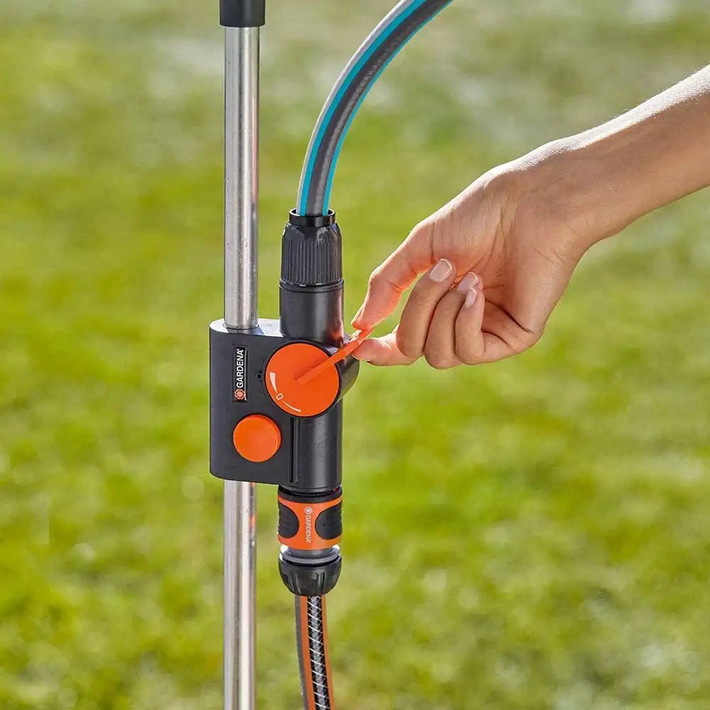 Doccia da Giardino Gardena Trio Con 2 Getti Con Tubo di Collegamento 1,3 mt