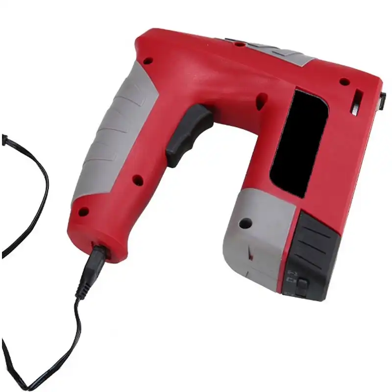Pistola Graffatrice Graffettatrice Graffette a Batteria Ricaricabile +3000 Punti